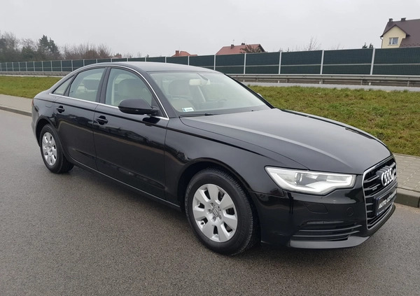 Audi A6 cena 73000 przebieg: 122000, rok produkcji 2013 z Borne Sulinowo małe 781